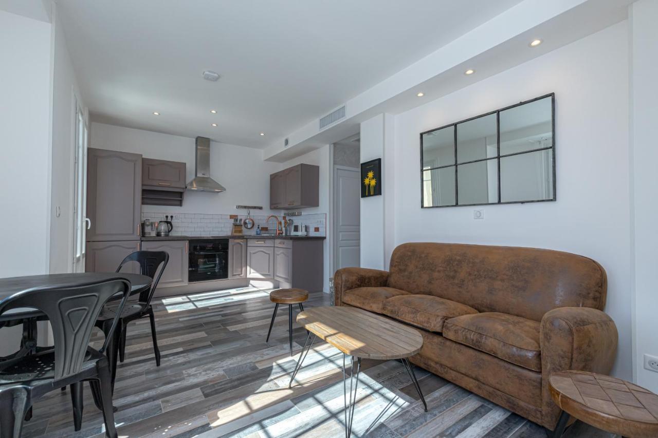 Squared Head-Apartment With Terrace In Ница Екстериор снимка