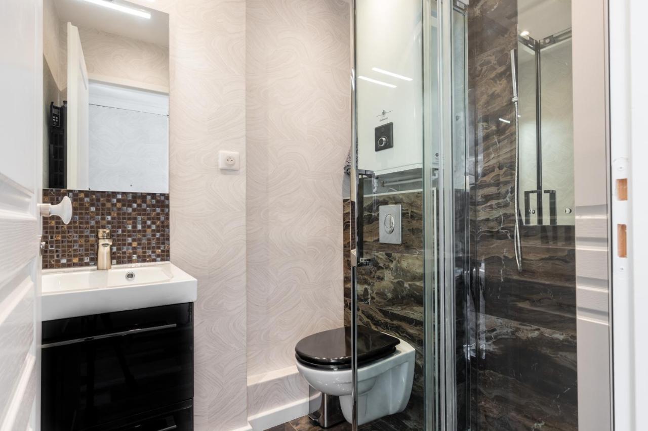Squared Head-Apartment With Terrace In Ница Екстериор снимка